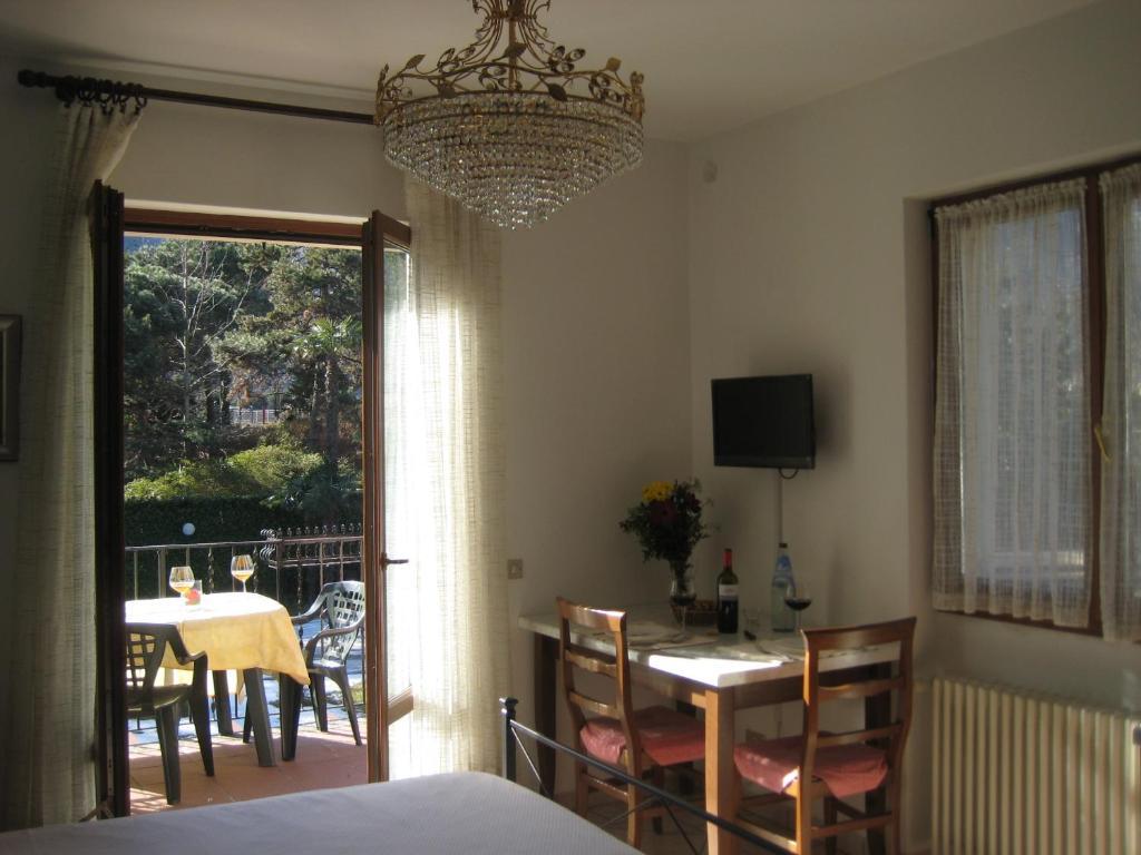 Lake Maggiore Villa Margherita الغرفة الصورة
