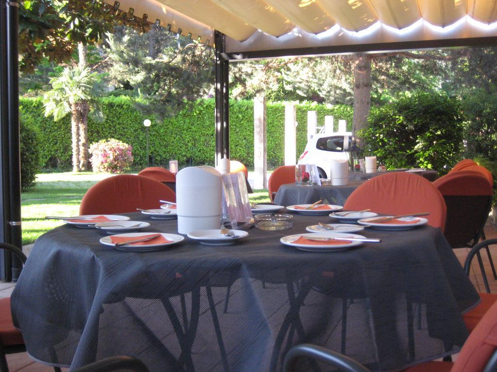 Lake Maggiore Villa Margherita المظهر الخارجي الصورة
